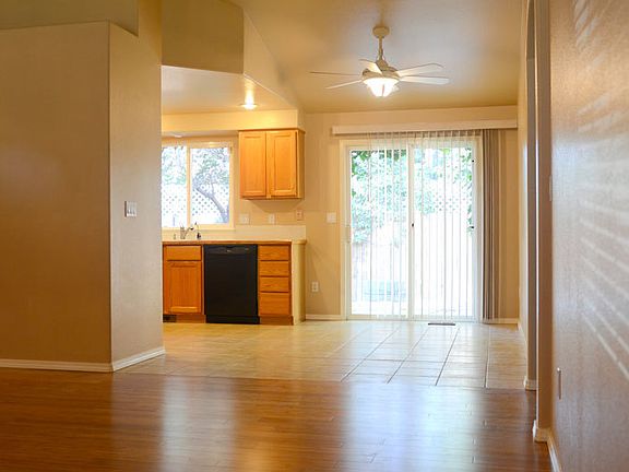 5th image of 2324 N Pilgrim Pl