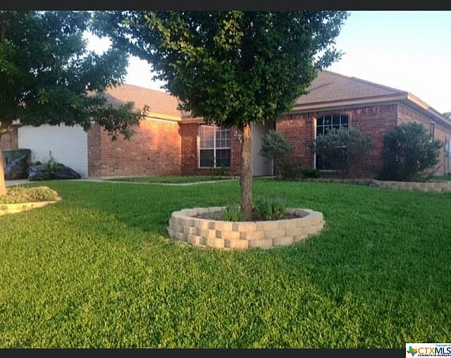 1st image of 2704 Southwood Dr