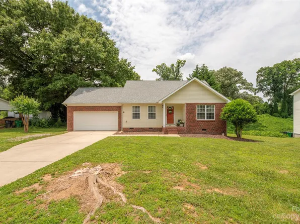 6039 Branch Hill Cir, Charlotte, NC 28213
