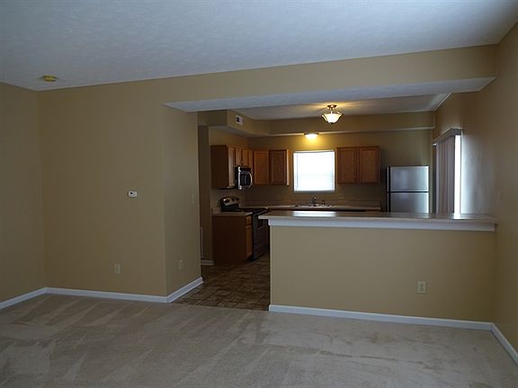 3rd image of 5824 Twin River Ln