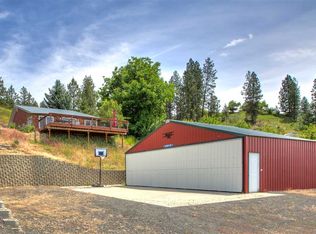 410 Airport Way, Seven Bays, WA 99122