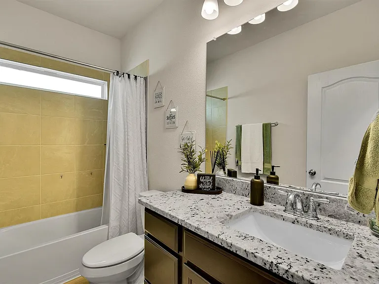 632 Friars Tuck Dr — Photo 25