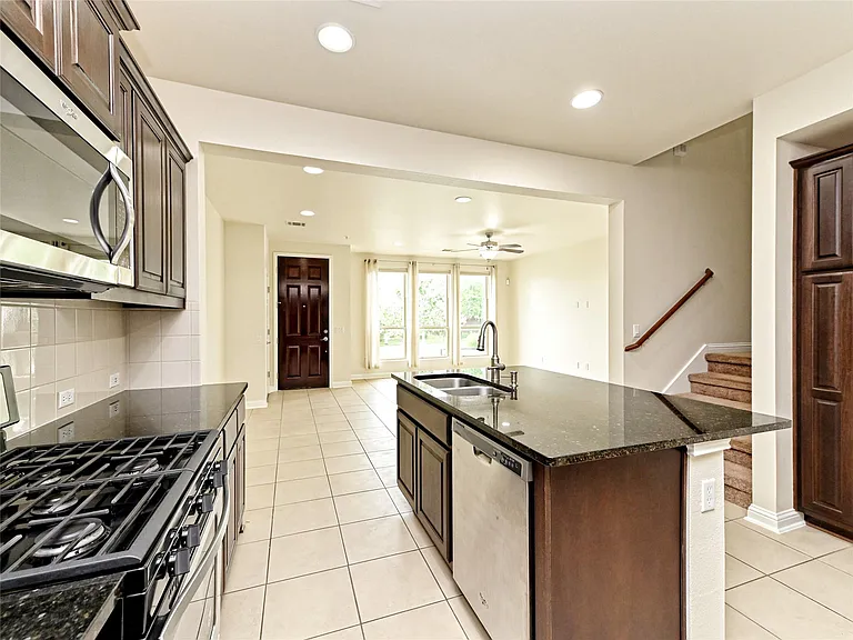 6814 E Riverside Dr #63 — Photo 9