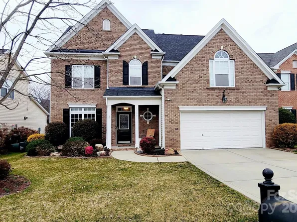 1589 Dartmoor Ave NW, Concord, NC 28027