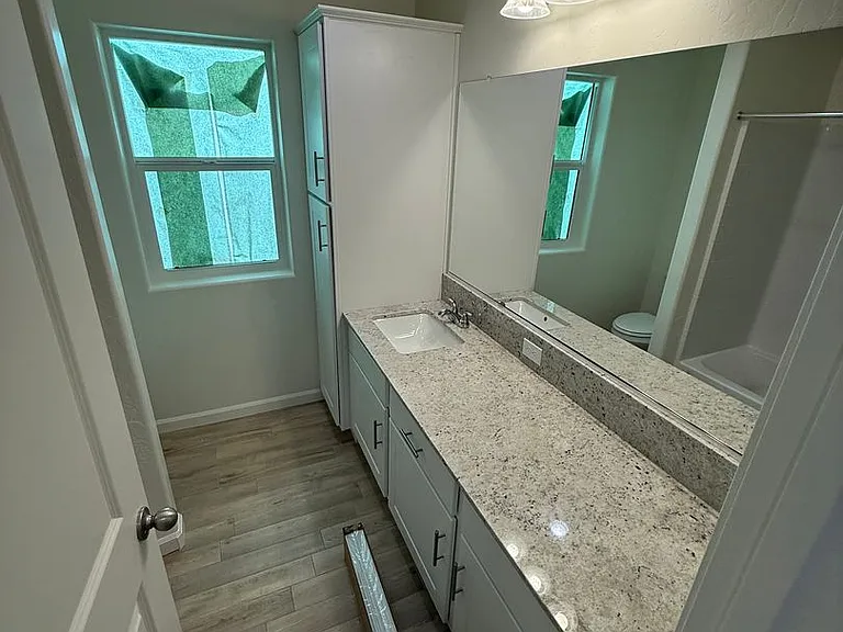301 Stork Ct — Photo 12