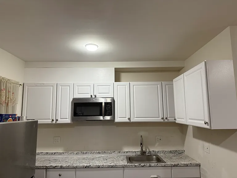 11 Elm St — Photo 15