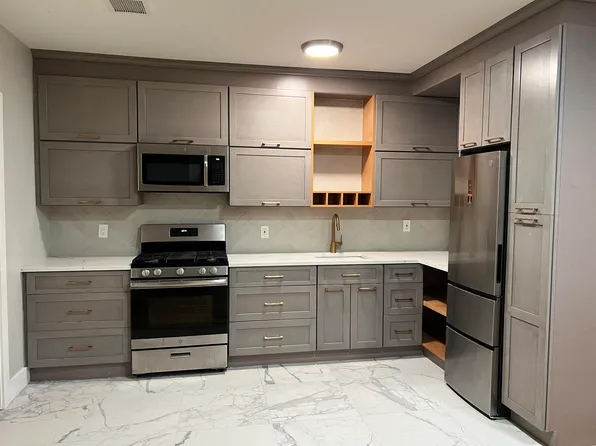 12 Ivy Place image 15 of 37