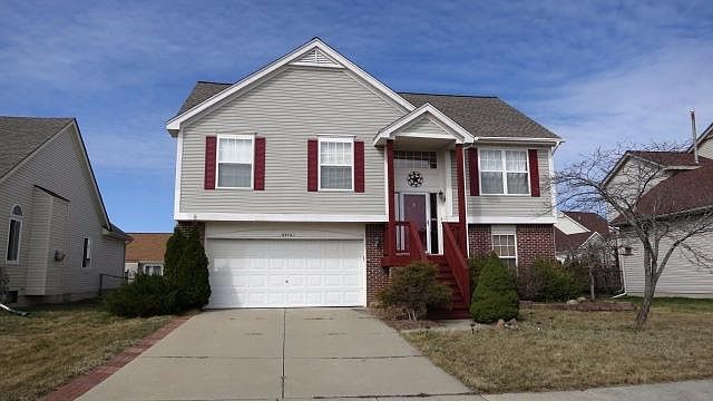1st image of 6576 Summerdale Cir E