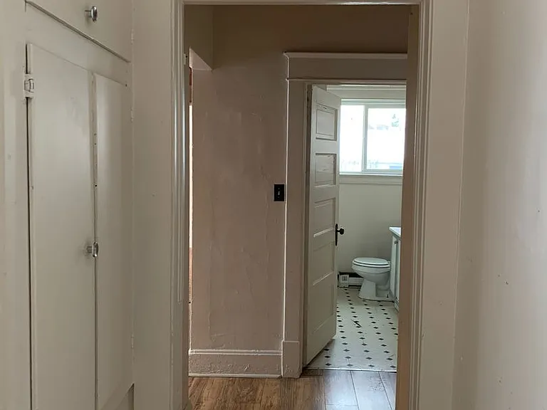 5028 N Nelson St — Photo 7