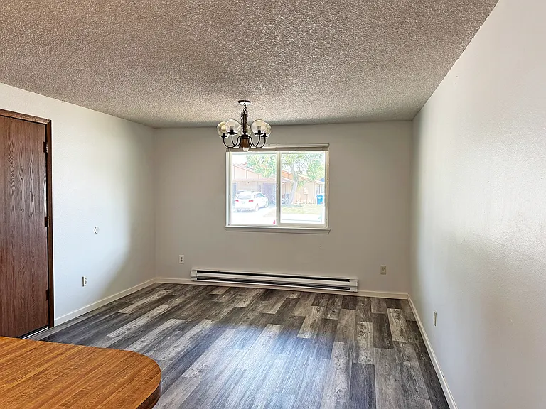 3235 S Law Ave — Photo 9