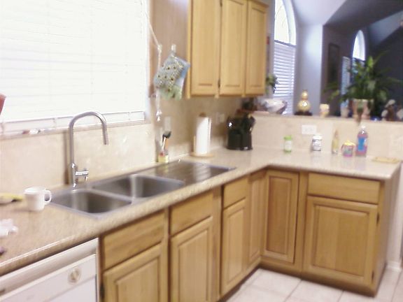 5th image of 3233 Candlewood Trl