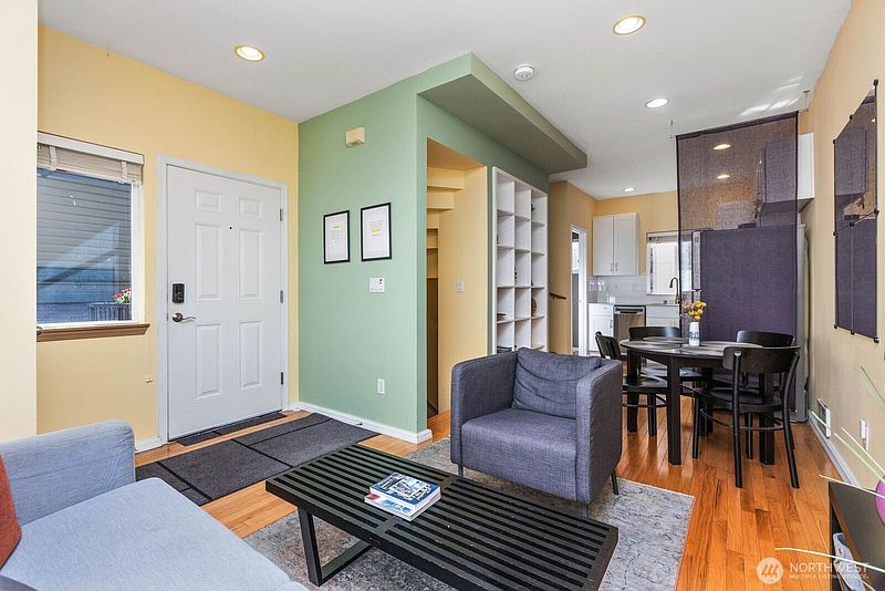 3rd image of 1216 E Fir Street #A