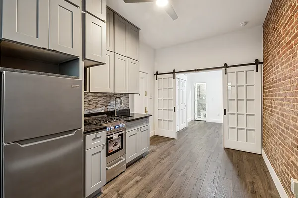 Rented by Corcoran | media 2