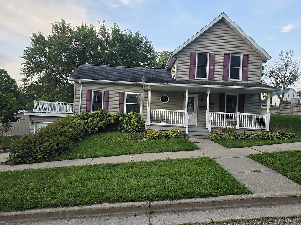 302 Blake St