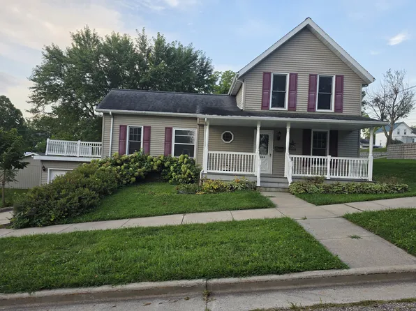 302 Blake St, Baraboo, WI 53913