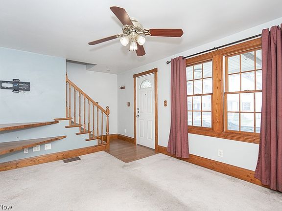 5th image of 3057 W 114th St