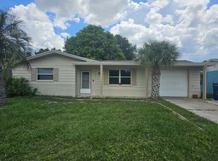 3340 Beacon Square Dr, Holiday, FL 34691