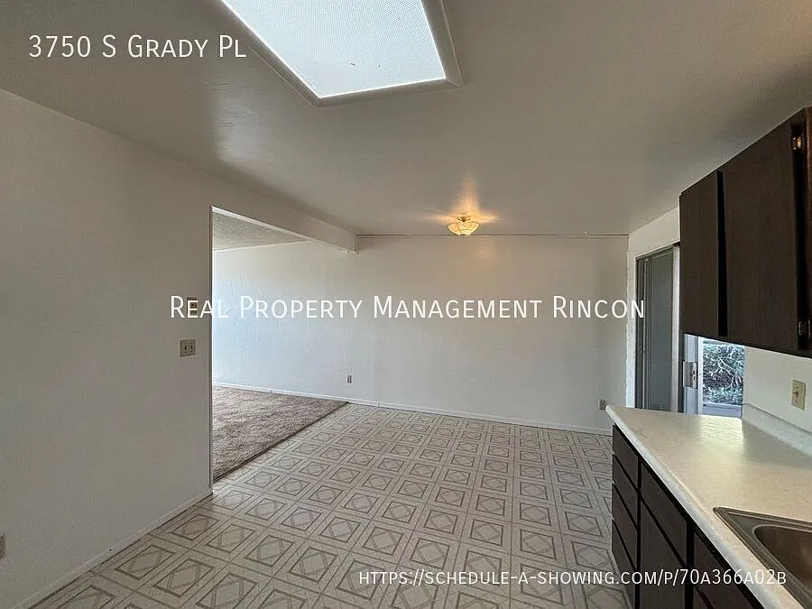 3 bed, 2.0 bath, 1127 sqft, $1,495 — Photo 4