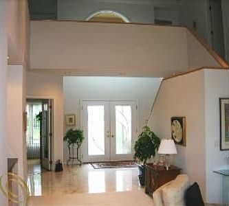 2nd image of 2935 Oakbrooke Ct