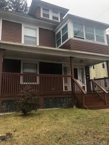 27 Jackson St #2, Ansonia, CT, 06401
