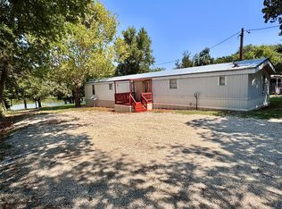 207 Wilson Rd, Valley View, TX 76272