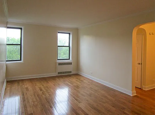 Rented by SW Queens Mezzanine | media 7