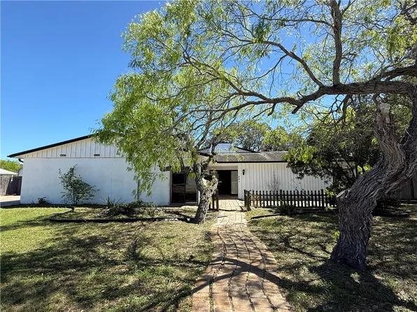 241 Chenoweth Dr, Corpus Christi, TX 78404