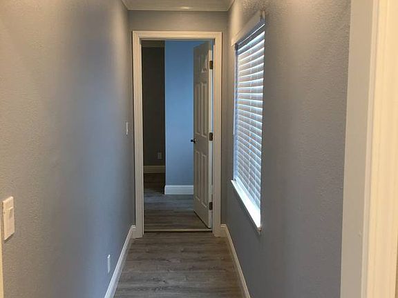4th image of 1618 Blake St #B1