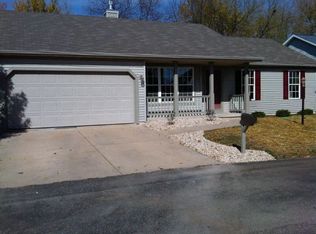 6522 Doral Cir, Madison, WI 53719