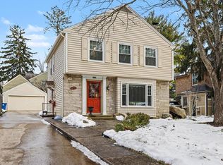 2309 Sheffield Dr, Kalamazoo, MI 49008