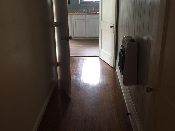 3rd image of 137 Egan St #A