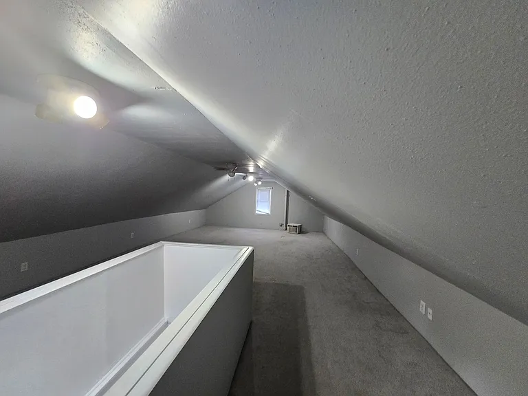 804 W Lombard St — Photo 10