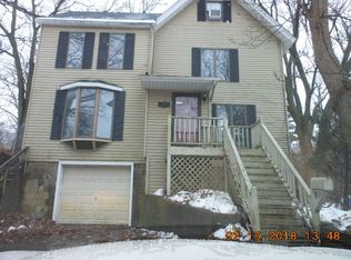 1401 Cosper Ave, Rockford, IL 61107