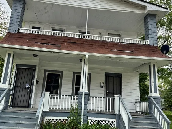 483 E 128th St, Cleveland, OH 44108