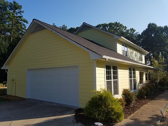 3rd image of 2037 S Cove Trl