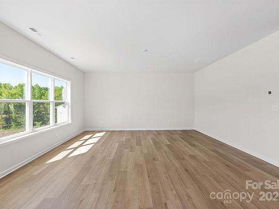 5th image of 16013 Moxie Glen Ct