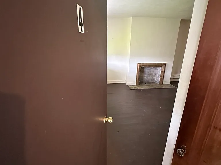 421 N Homewood Ave #4 — Photo 10