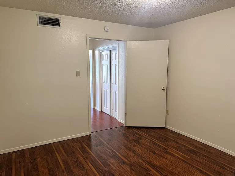 8171 E McKinney St #8171 — Photo 10