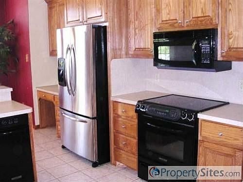 2nd image of 17322 Fishermans Dr