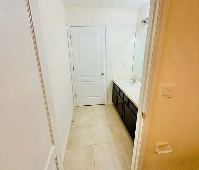 5344 Suncatcher Dr — Photo 4