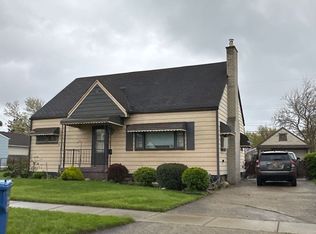 8490 Jewett Ave, Warren, MI 48089