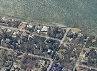 7 Lenape Rd, Southampton, NY 11968