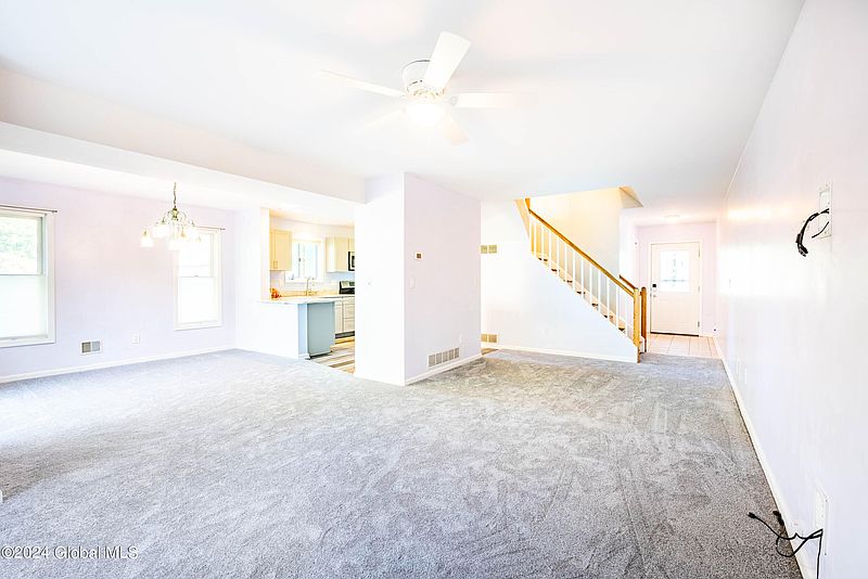 5th image of 64 Harvard Road