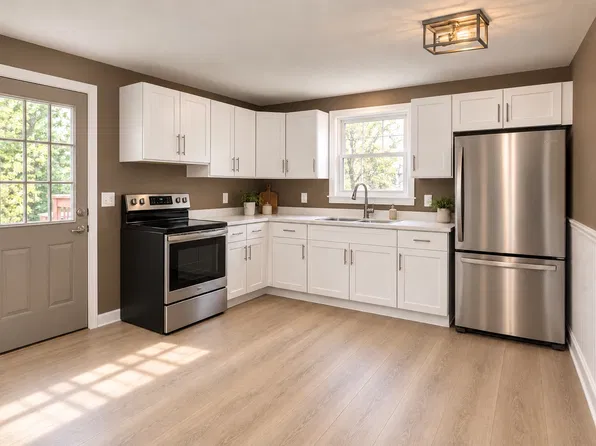 82 Long Hill Rd Unit A, Gray, ME 04039
