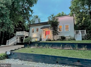 124 Shore Rd, Arnold, MD 21012