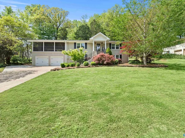 5834 Jones Valley Dr SE, Huntsville, AL 35802