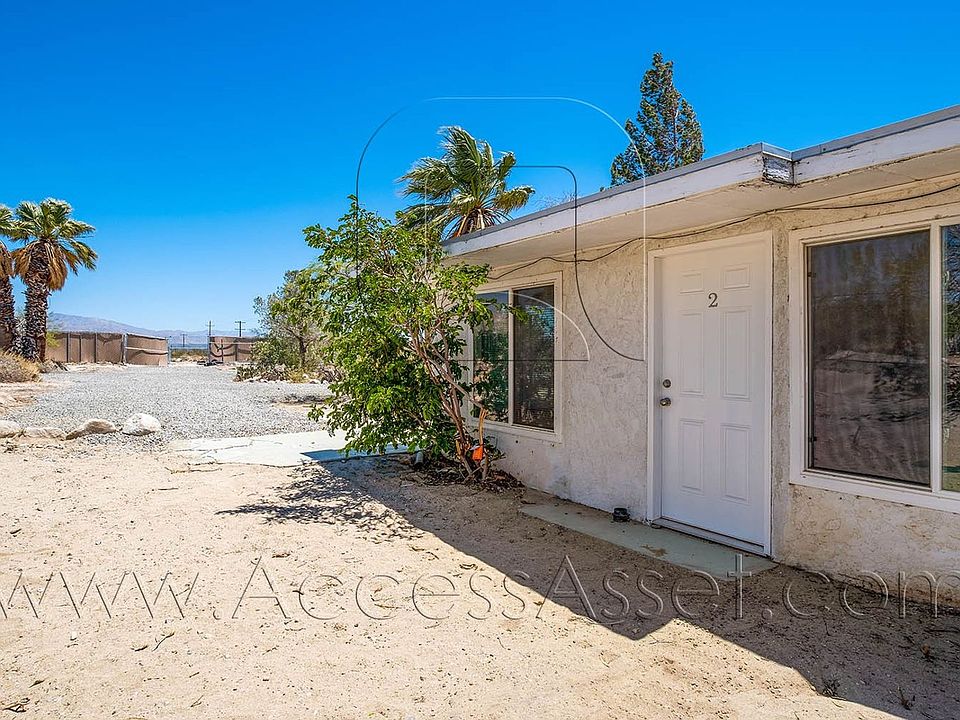 1st image of 64628 16th Ave #2