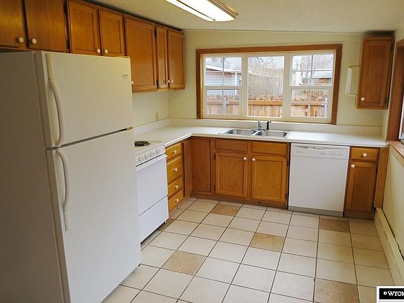 5th image of 237 E Bell Ave