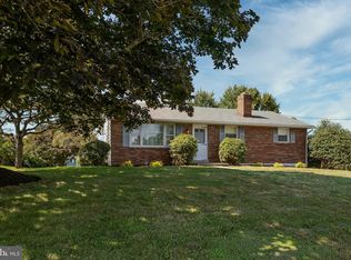 3290 Charmil Dr, Manchester, MD 21102