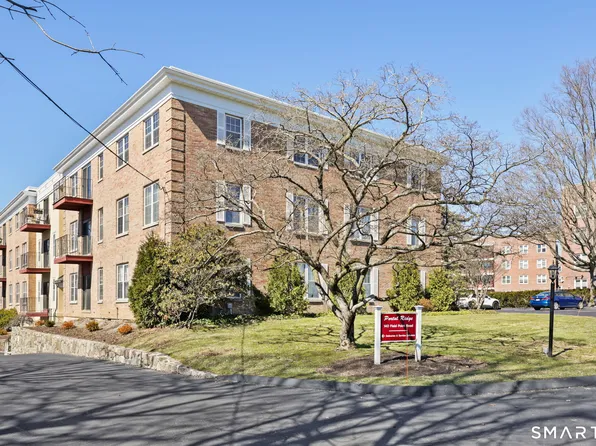 140 Field Point Rd Unit 2, Greenwich, CT 06830